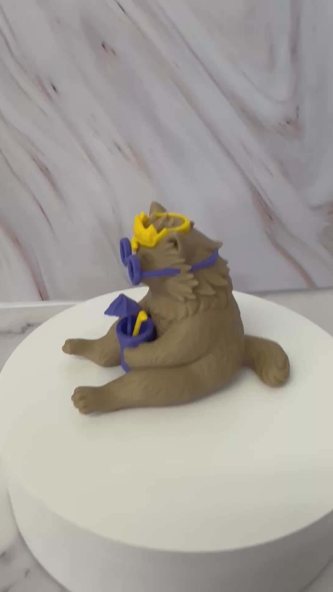 Dungeon Crawler Carl Princess Donut Bookshelf Leaner